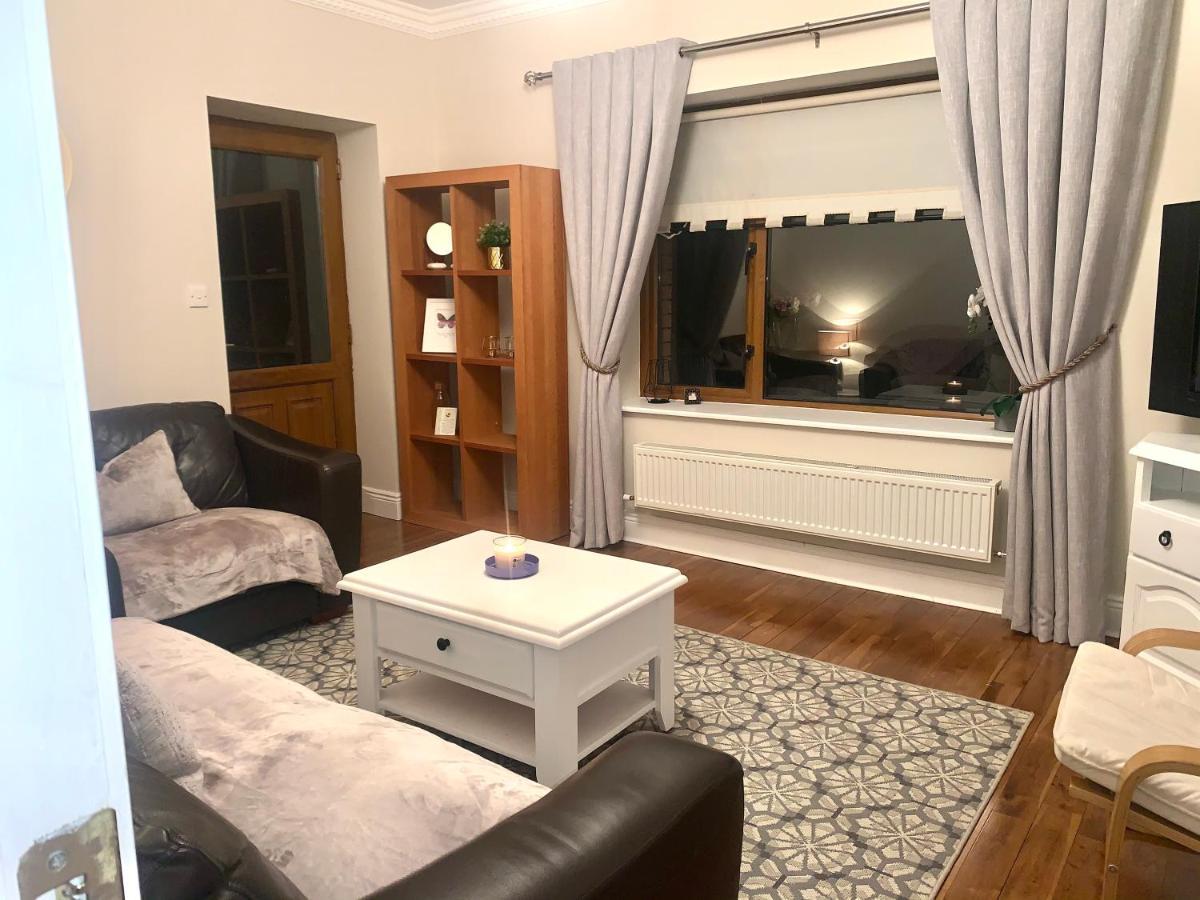 Carraig House Apartment Кейвън Екстериор снимка